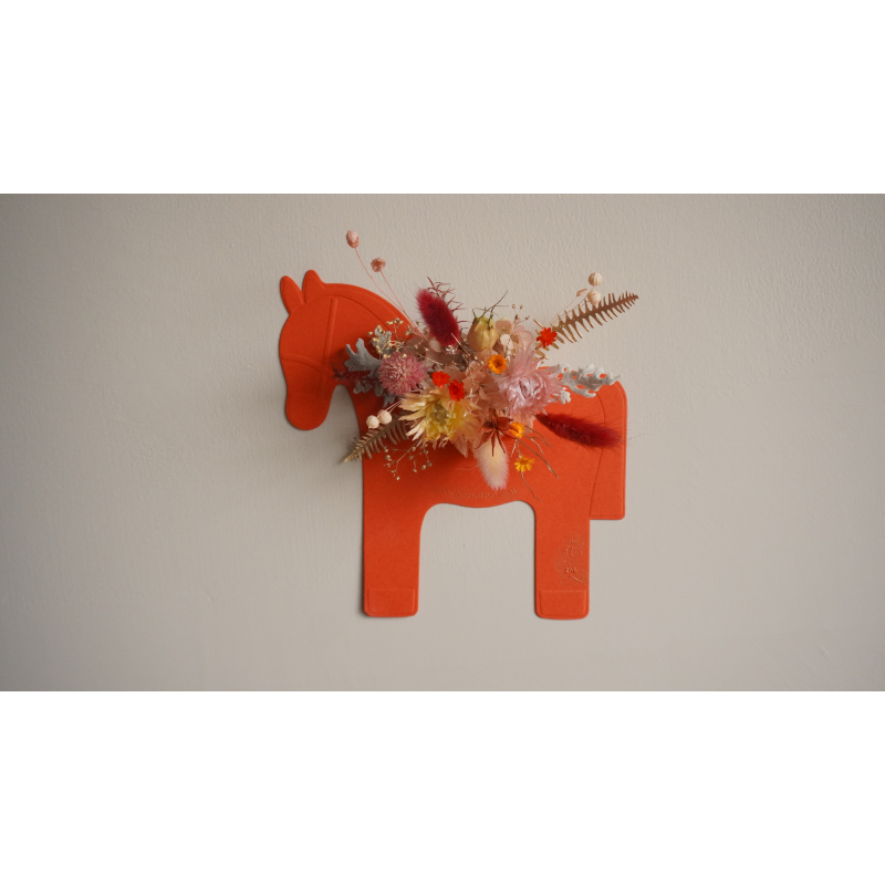 馬上添花-橘黃花款